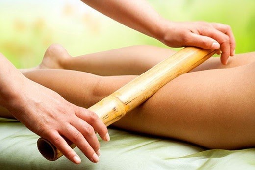 masaje de bambuterapia en piernas